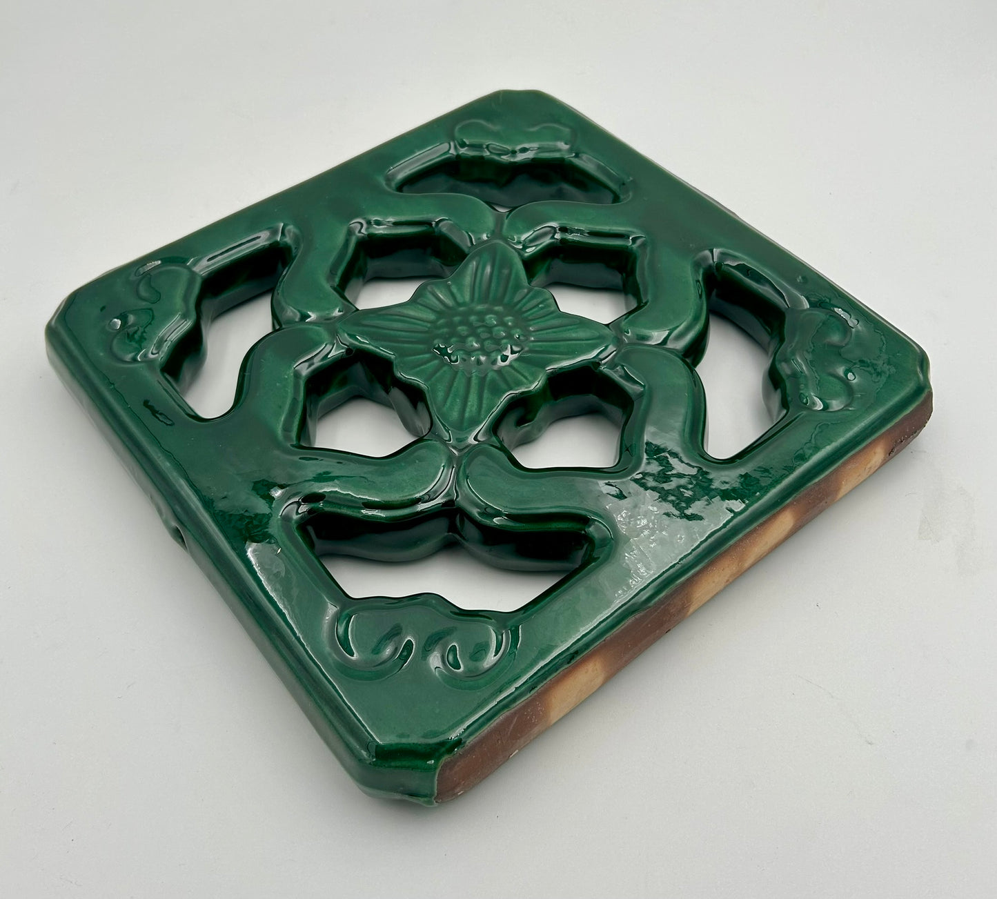 Tiki Jade Breezeway Tile Set of Two, Classic Jade