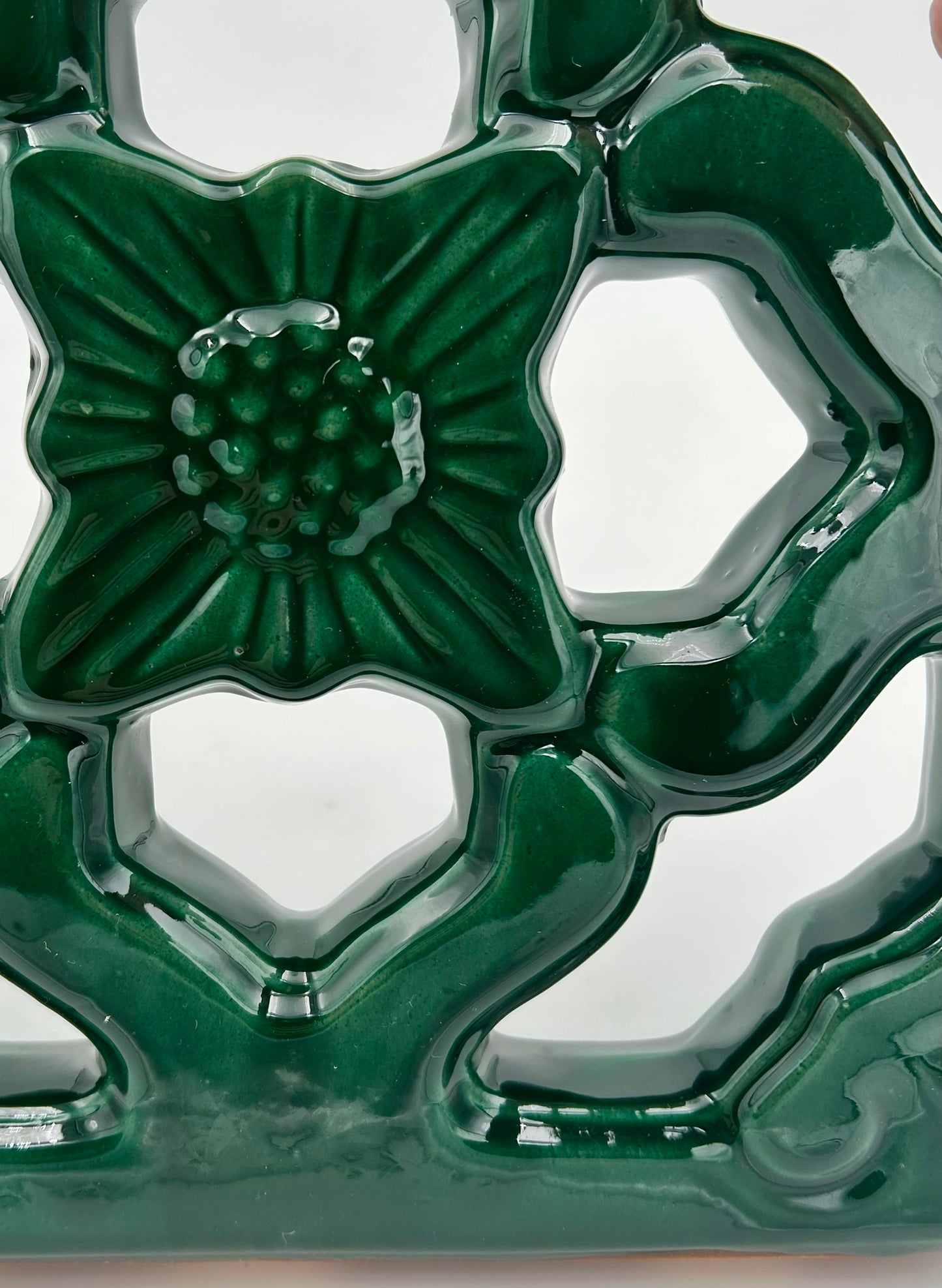 Tiki Jade Breezeway Tile Set of Two, Classic Jade