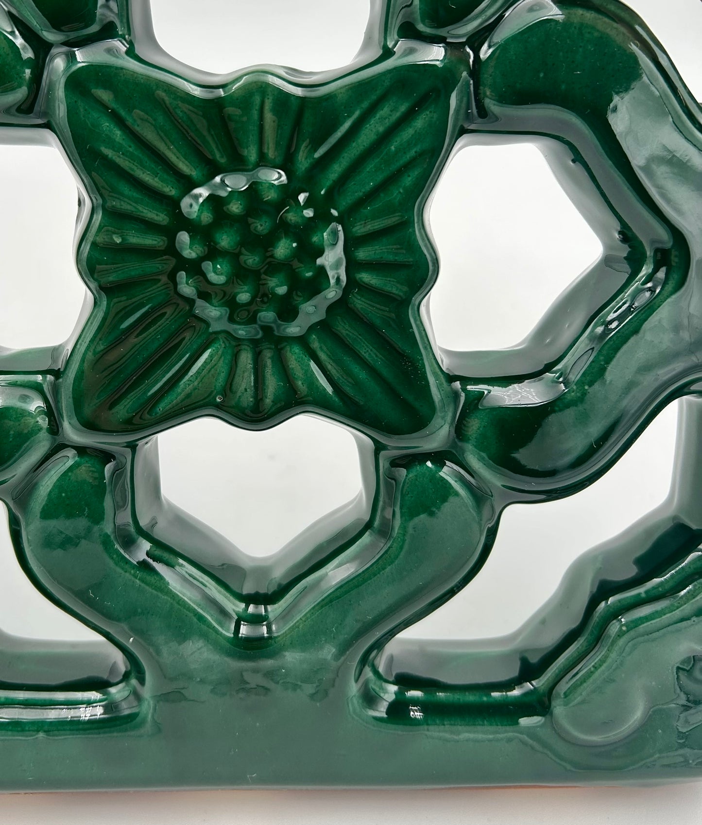Tiki Jade Breezeway Tile Set of Two, Classic Jade